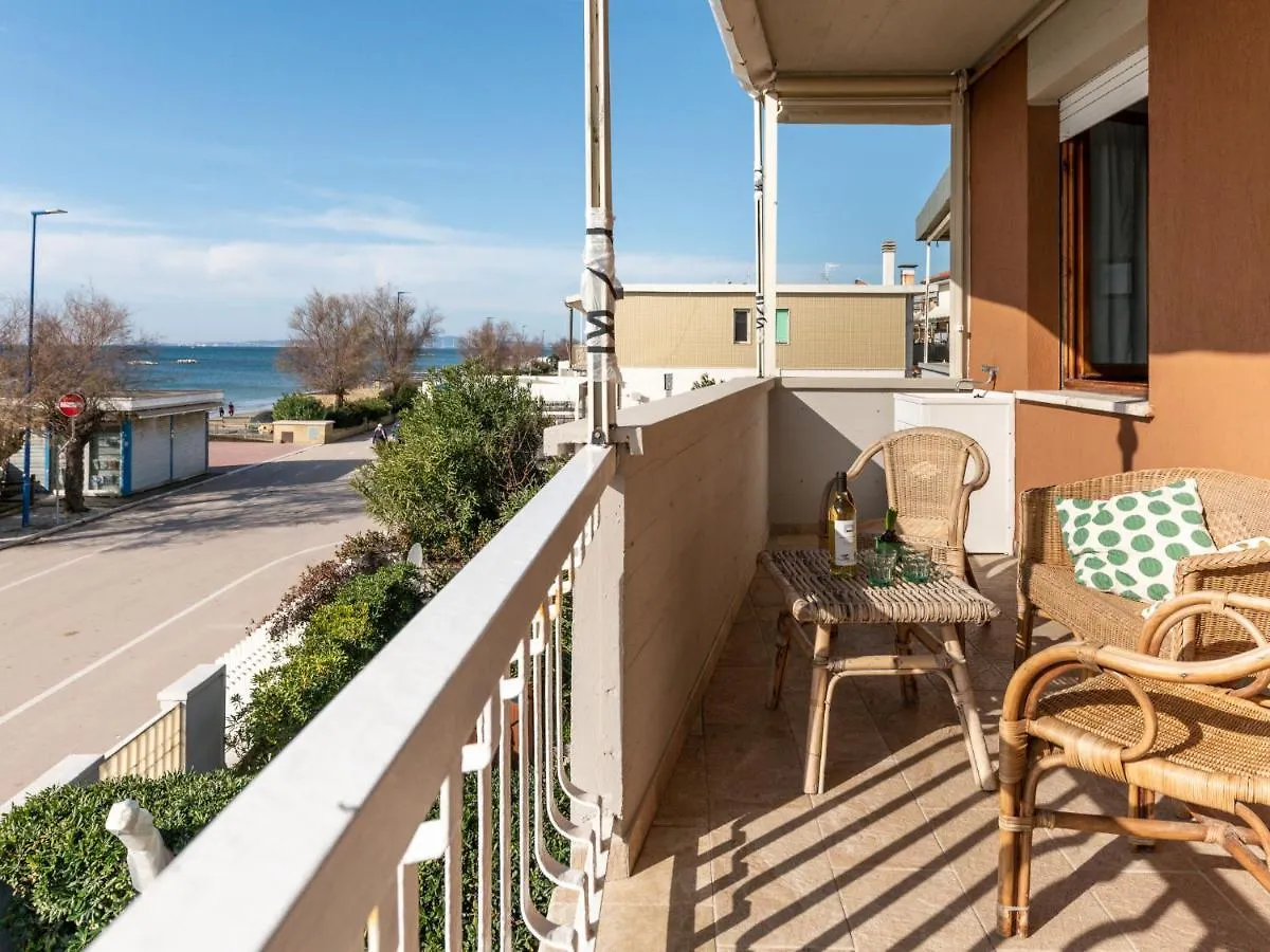 Apartment La Casa Sul Mare By Interhome Casa Sant'Eugenia Italia