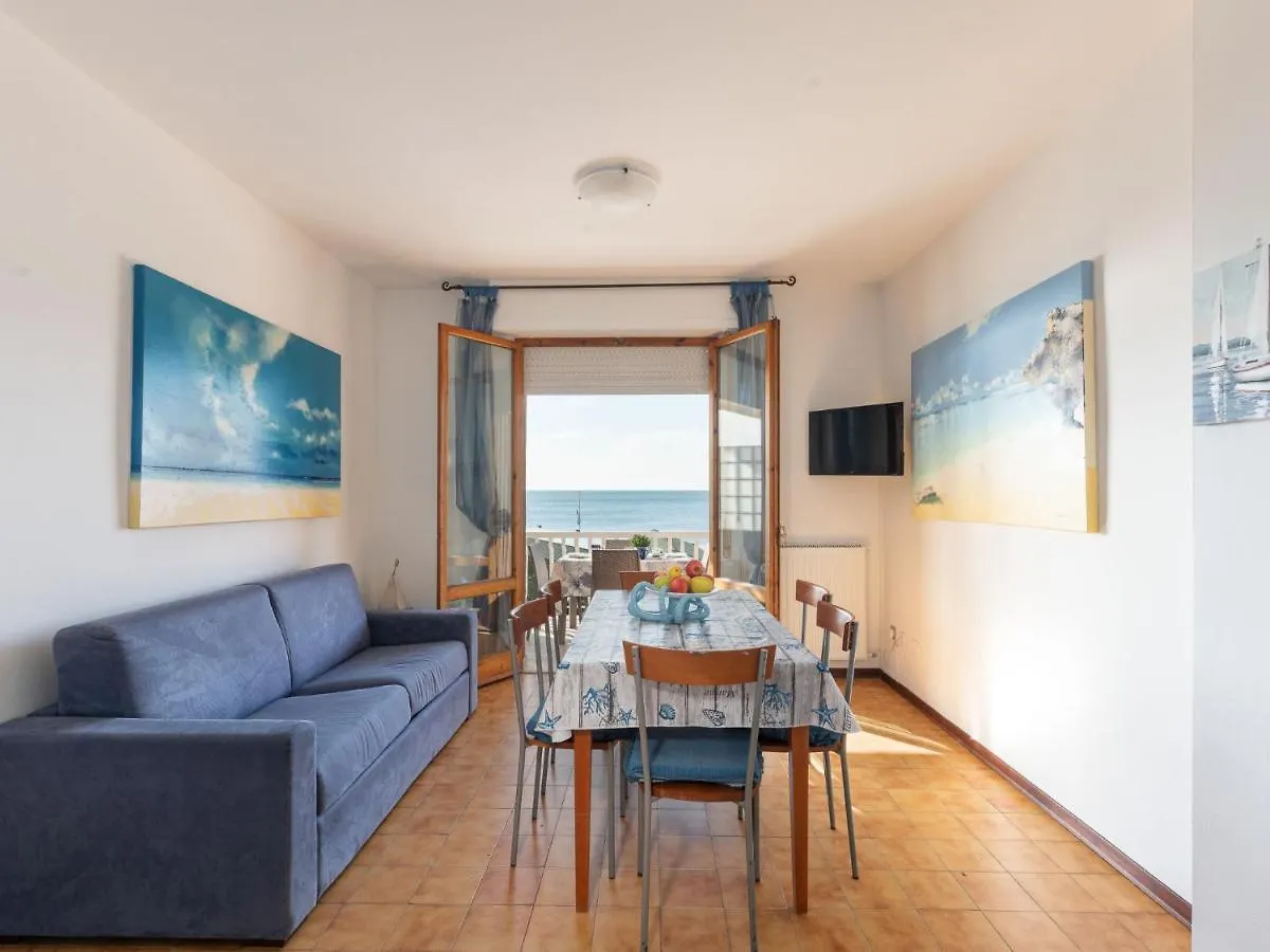 Apartment La Casa Sul Mare By Interhome Casa Sant'Eugenia